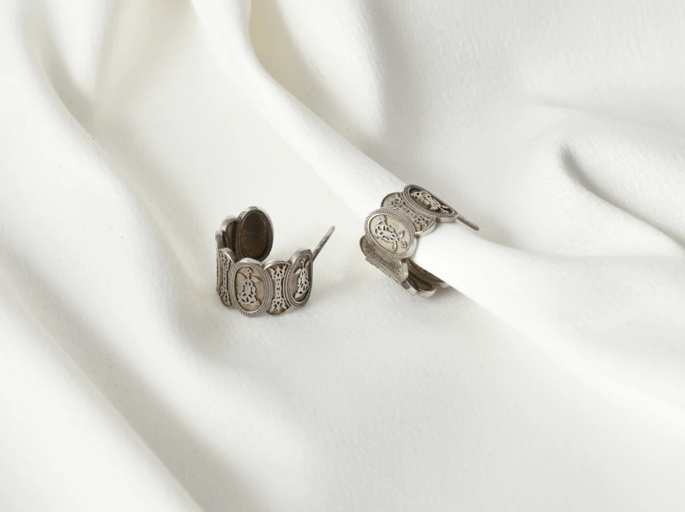 Ականջօղ էթնիկ